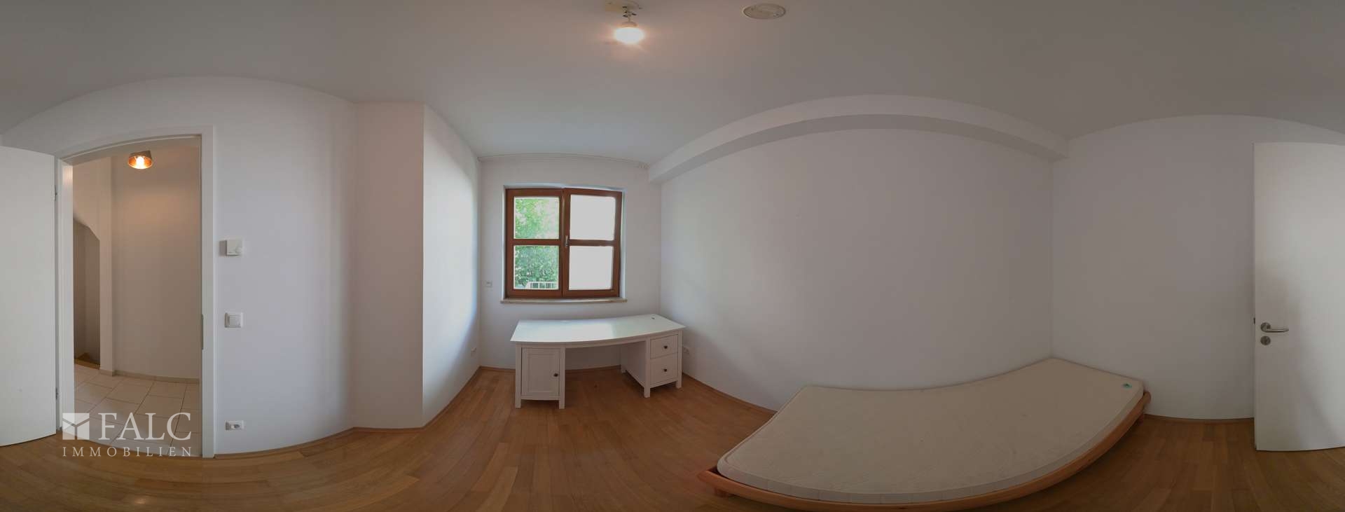 Pano EG Zimmer Eingang
